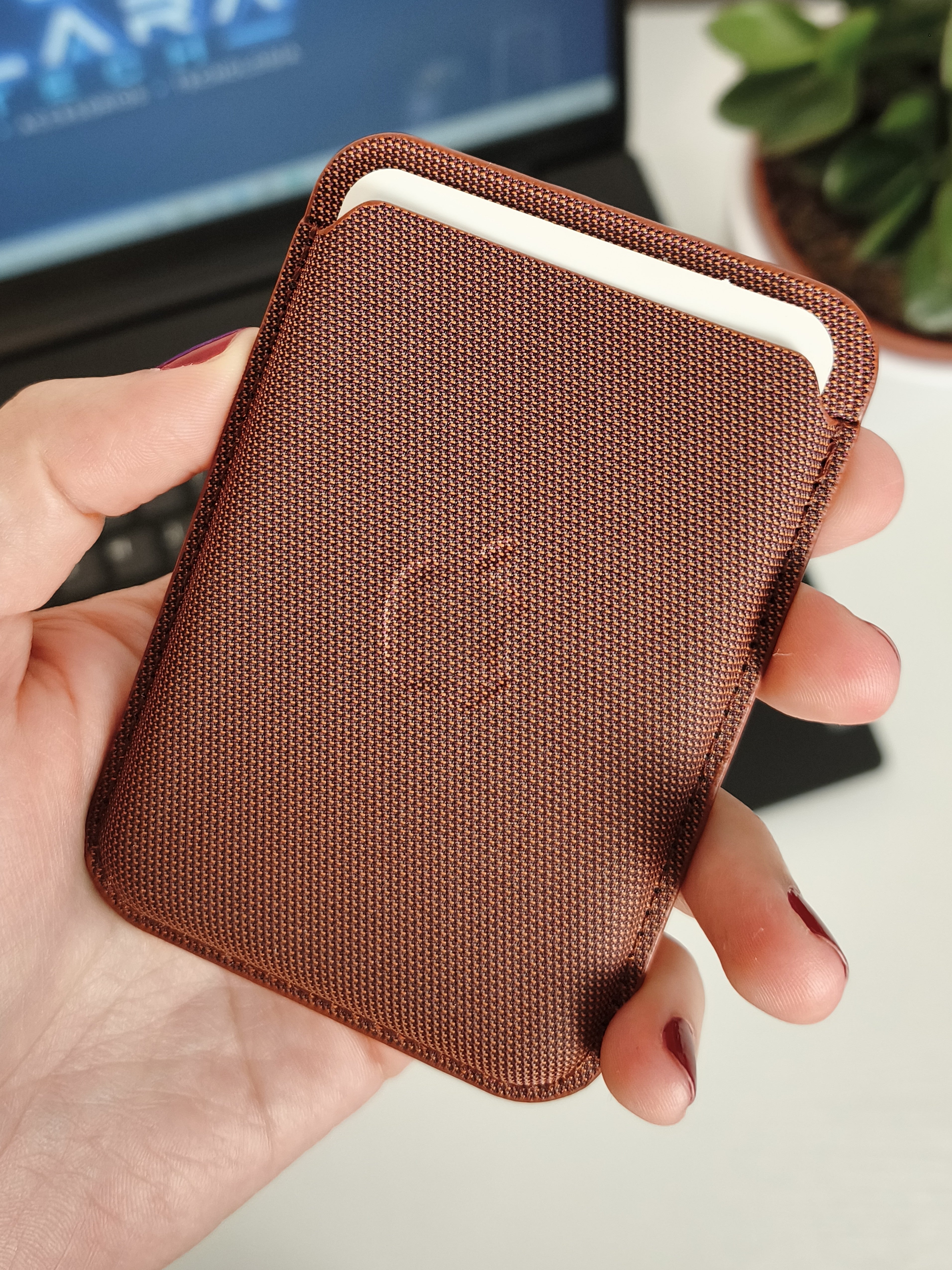 Tarjetero TechWoven — Compacto y Resistente | 4 Colores